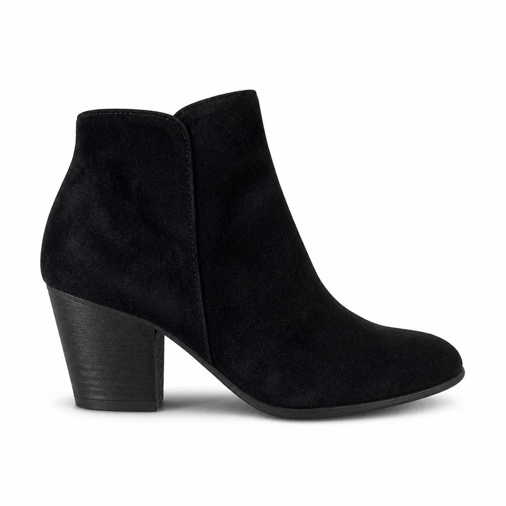 Clarks Womens 12 Black Suede Ankle Bootie Block Heel Comfort Casual Boho Fall